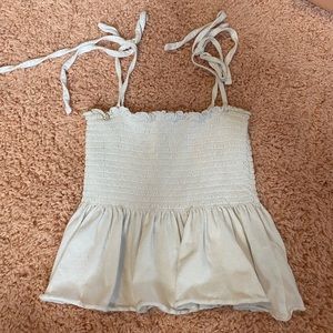 summer top! swipe to see a picture of it on me